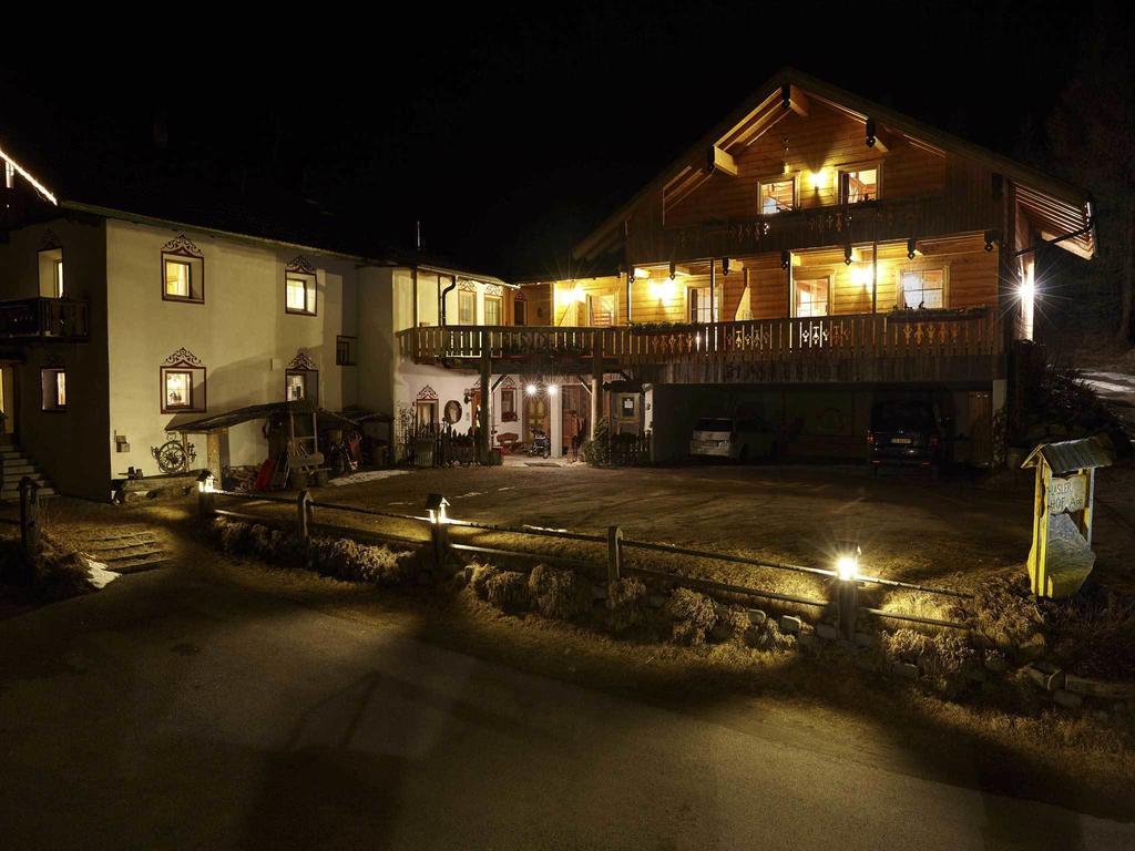 Apparthotel Bio Natur Refugium Blaslahof Santa Maddalena in Casies Kültér fotó
